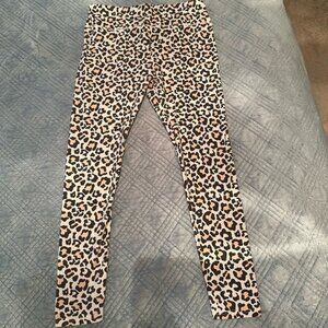 SOLD Leopard Print Mid Rise Leggings